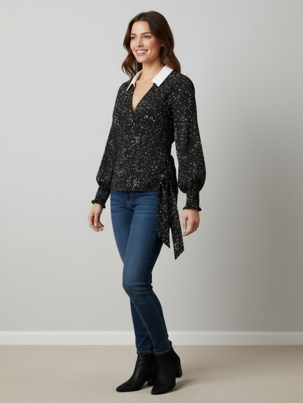 Vince Camuto Black & White Speckled Tie-Waist Blouse